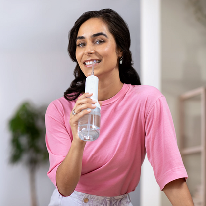 DentraLux™ SoniStream Power Flosser 8000